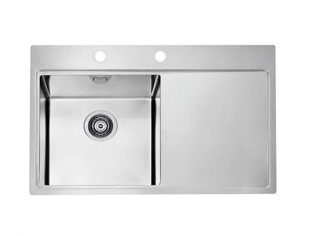 The Pure 40 sink with right drainer from Alveus has a simple, functional design that makes it a perfect solution for most kitchens.